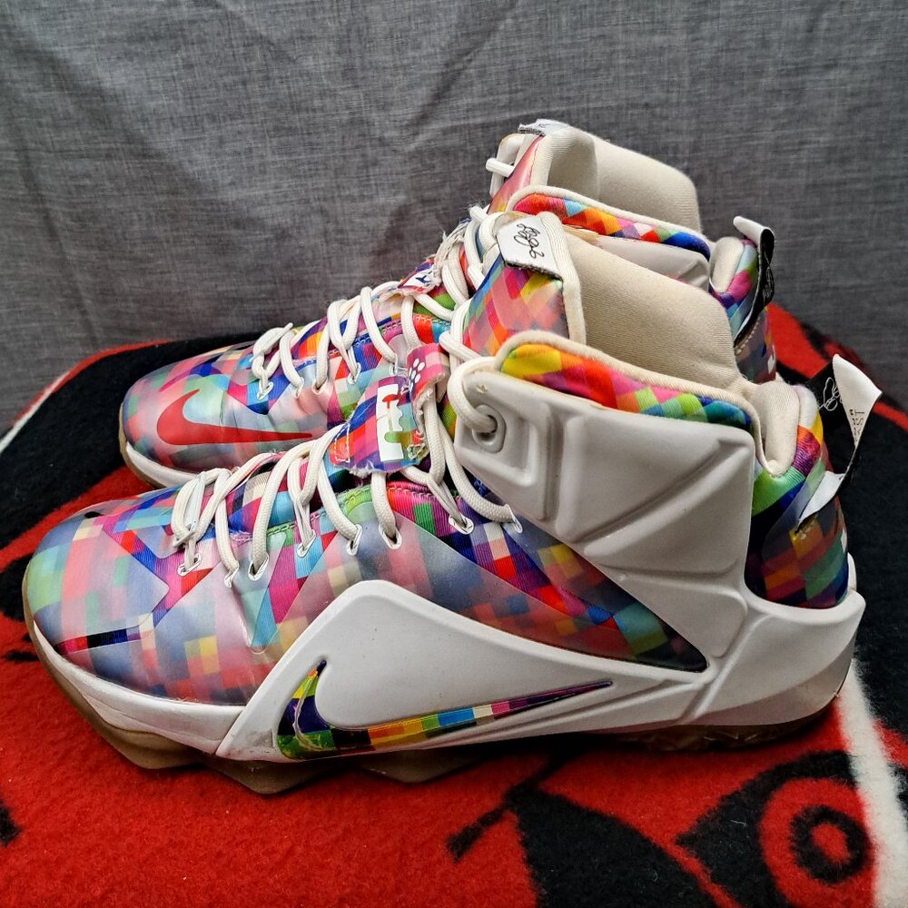 %Size 9.5 Nike LeBron 12 Ext 'Prism' 748861-900 / GREAT RESTORATION / A 30